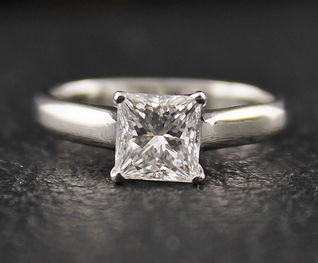 (image for) 18K WHITE GOLD "LARRY JEWELLERY" 1.10 CARAT "E" VVS1